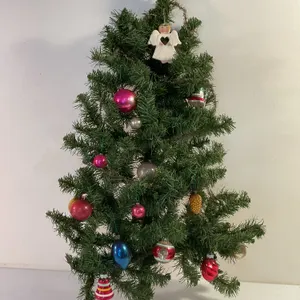 Wall tree