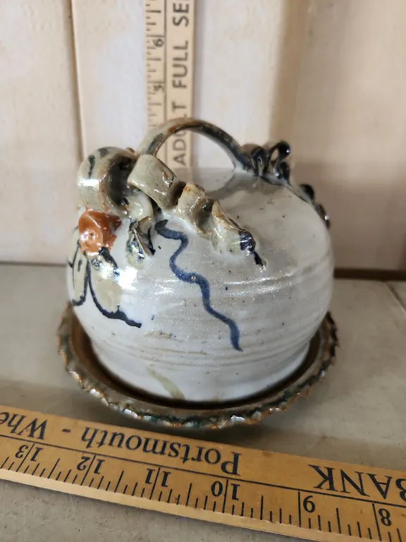 Vintage Signed Pottery/Stoneware Butter Dish 6"X4.25"
