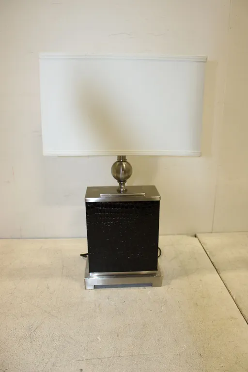 Modern Croc Table Lamp