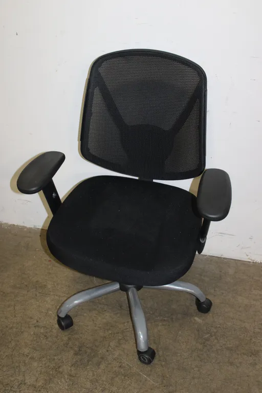 Mesh Office Chair