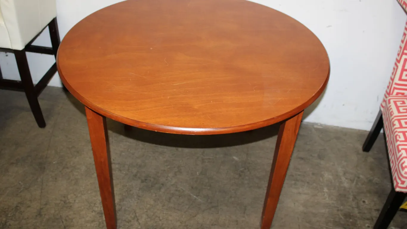 Round Side Table