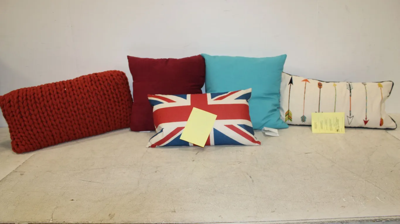 Pattern & Solid Decorative Throw Pillows