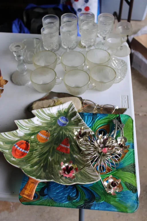 Glassware & Décor