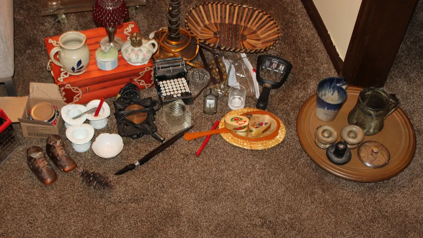 Décor & Housewares