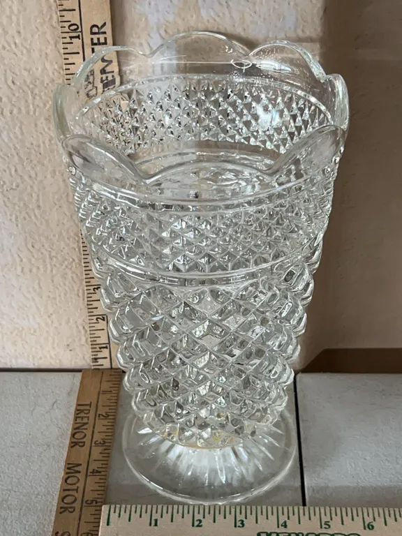 Vintage Anchor Hocking Wexford Vase 6''X10''