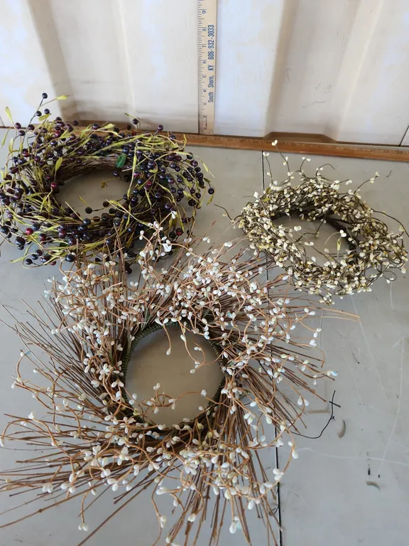 3 Berry Twig Wreaths