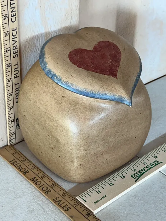 Ceramic Heart Cookie Jar 6.5"X6.5"X7.5"