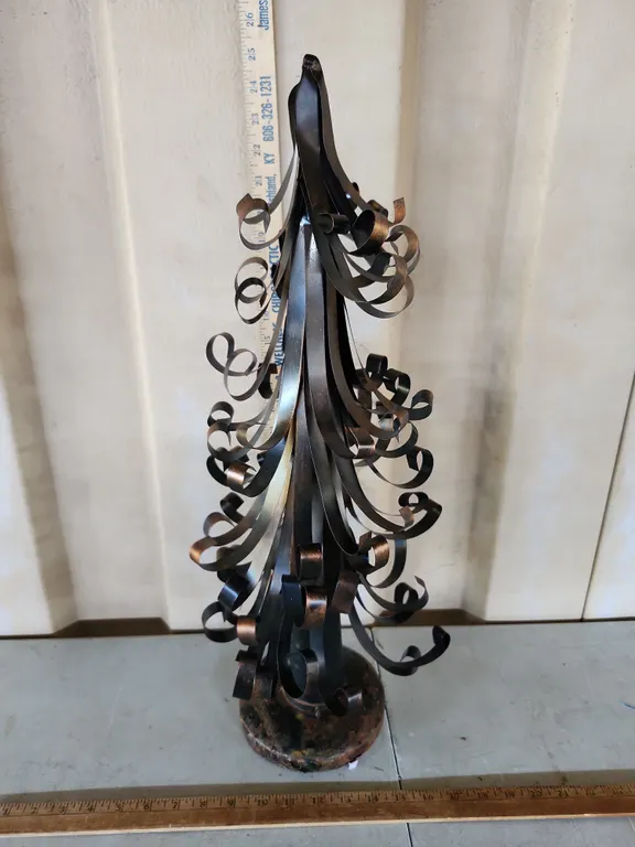 Metal Tree 24" Tall
