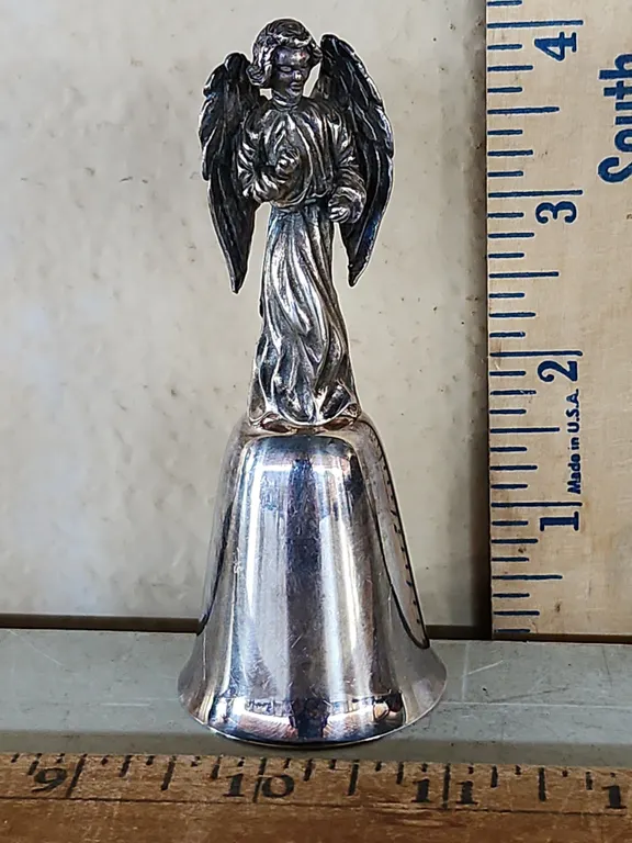 Vintage Reed & Barton Silver Plated New England Collectors Bell 4" Tall