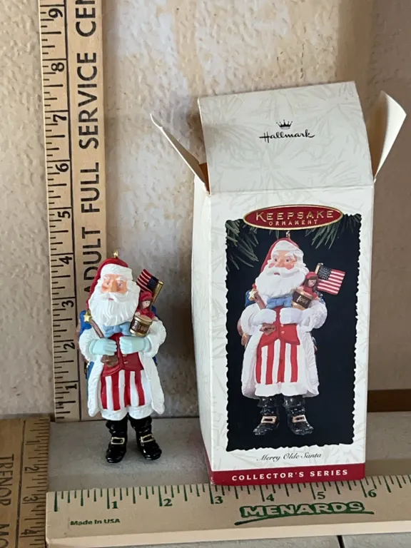 1996 Hallmark Keepsake Merry Olde Santa Ornament