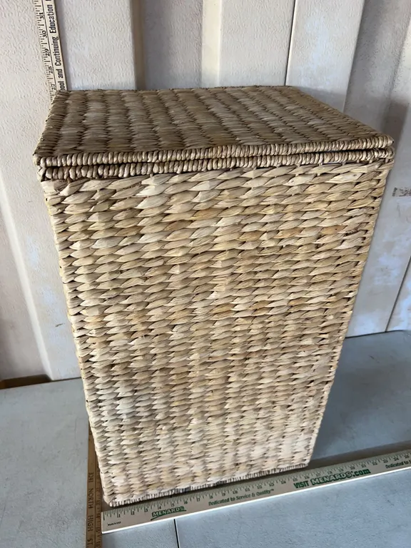 Wicker Laundry Hamper W/Insert 17"X14"X27"