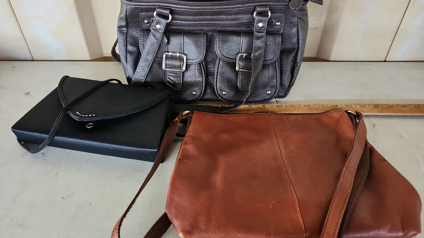 3 Like New Purses-1 Marked Fossil