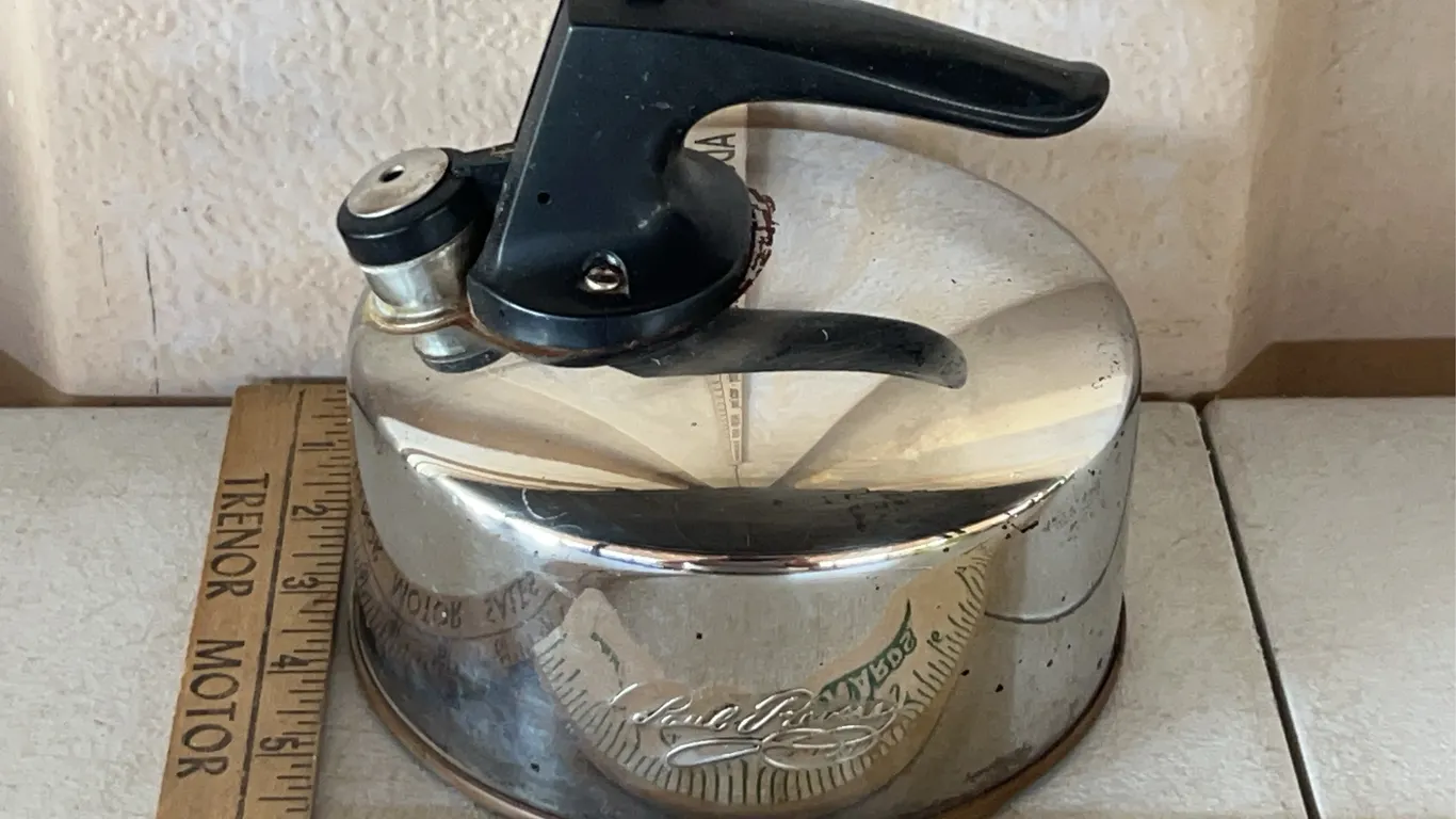 Vintage Paul Revere Copper Bottom Teapot