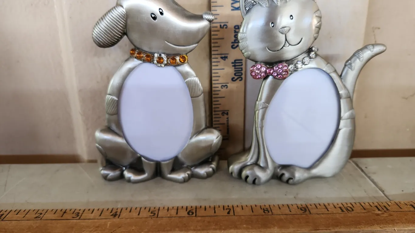 Pair Of Metal Cat & Dog Picture Frames 4.5''X6''