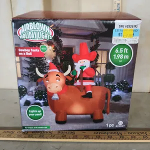 Airblown Holiday Lights Cowboy Santa On A Bull 6.5 Ft Looks To Be New In Box