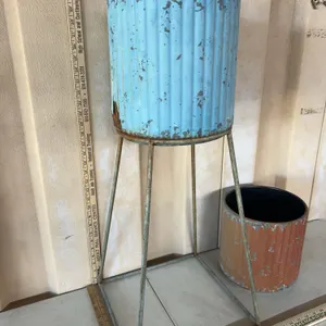 Metal Plant Stand 13''X13''X20'' W/2 Metal Planter Pots