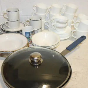 Dinnerware & Frying Pan