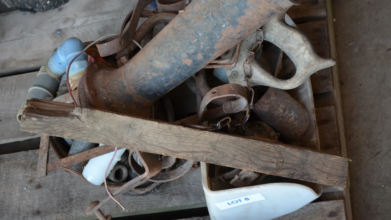 Traps, Hooks, Horn Plumbing Fittings