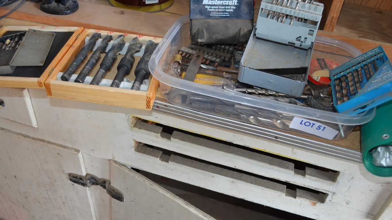Large Assortment of Drill Bits, Mastercraft Drill Bits 1/2", 9/16 - 1"