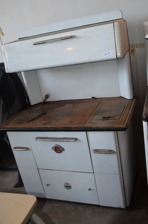 Fawcett Corvett Wood Stove with Warmer