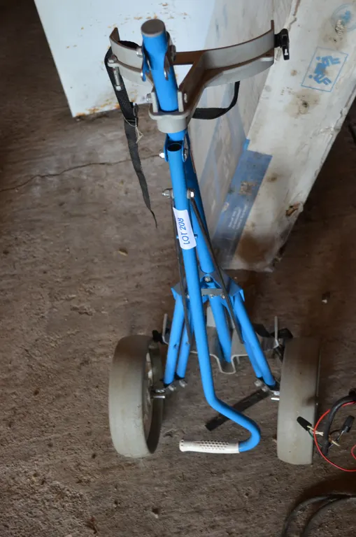 Golf Cart, pull type