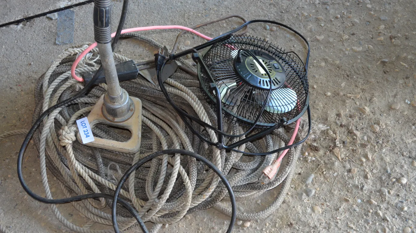 Lariats, Stock Heater, Rope, Fan