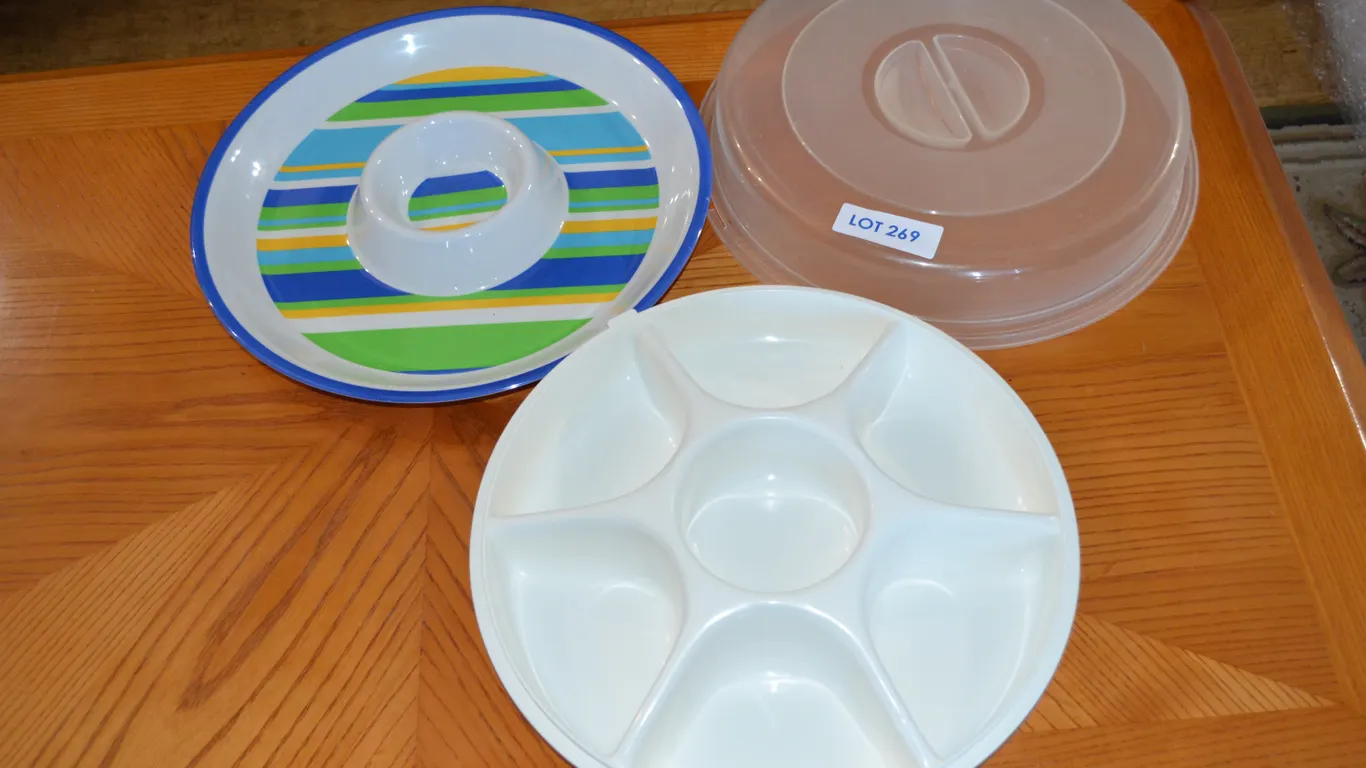 Plastic Serving Dishes