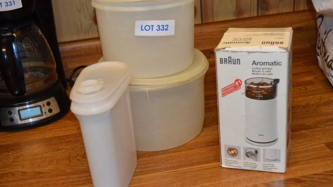 Braun Coffee Grinder, Plastic Container