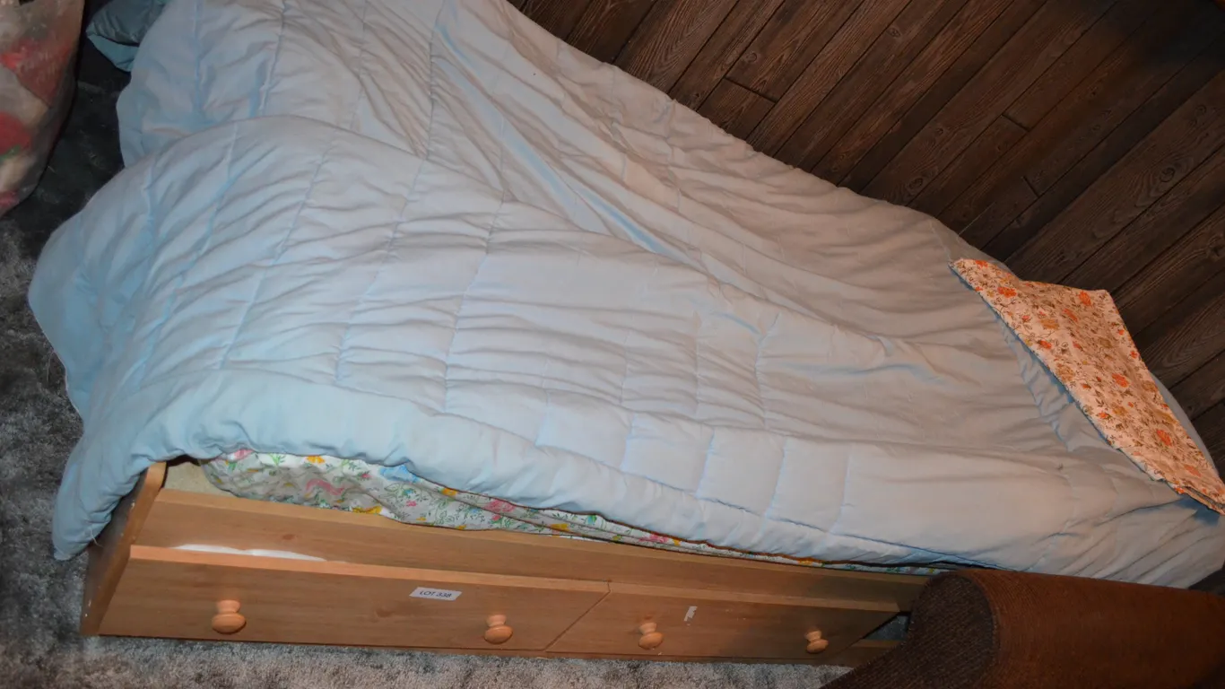 Single Bed with mattress