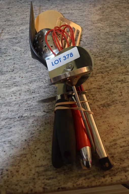 Pizza Cutter, Meat Thermometer, Spatula, Wisk