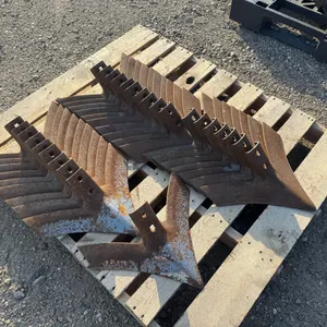 27) Nichol UltraWing chisel plow sweeps