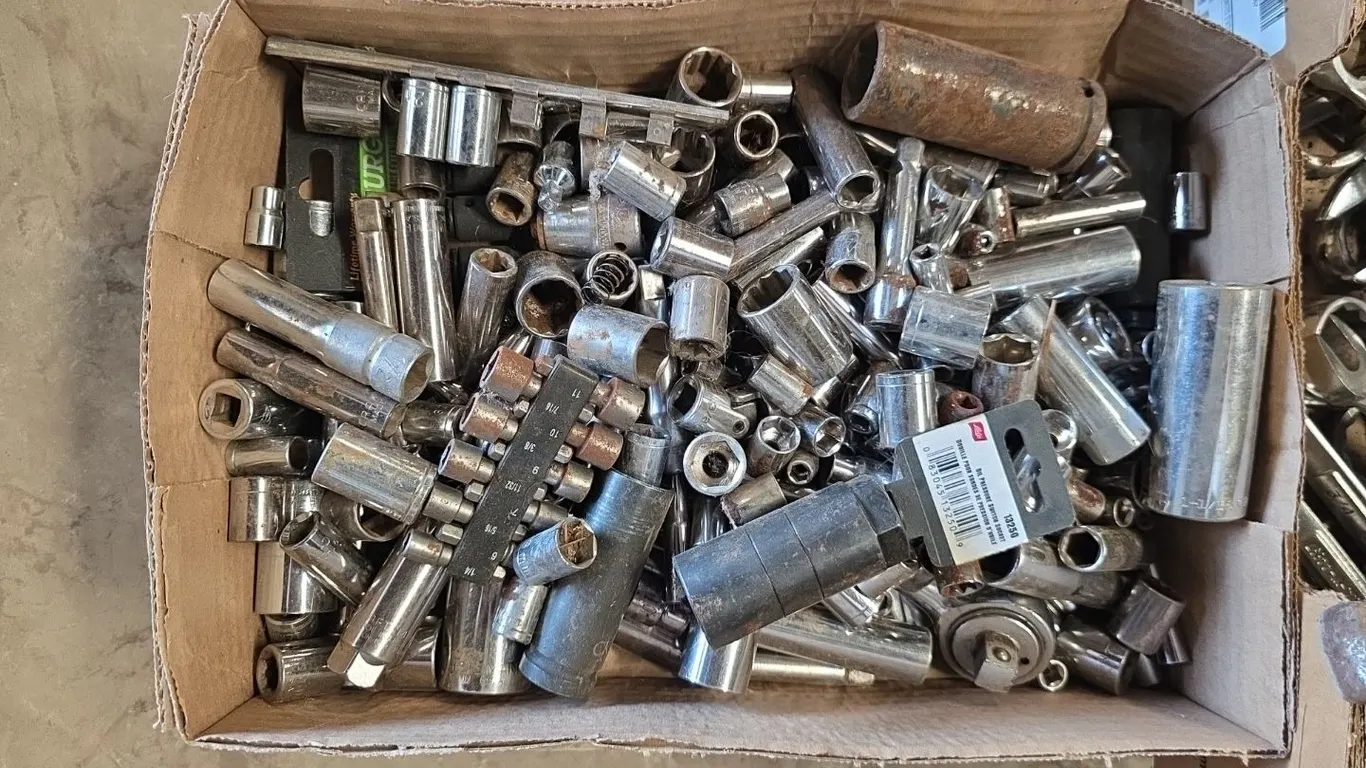 Box of sockets