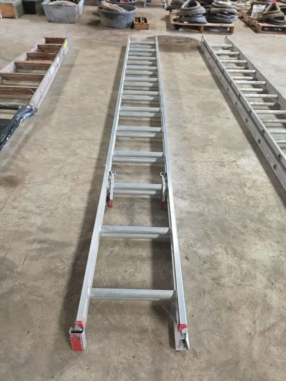 Werner aluminum extention ladder