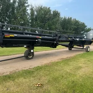 MacDon 963 Harvest Header 36' rigid head