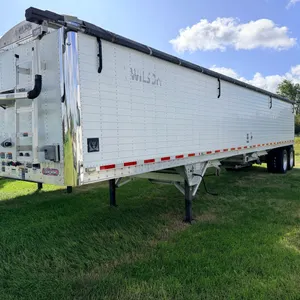 2015 Wilson PaceSetter 41’ tandem axle hopper bottom