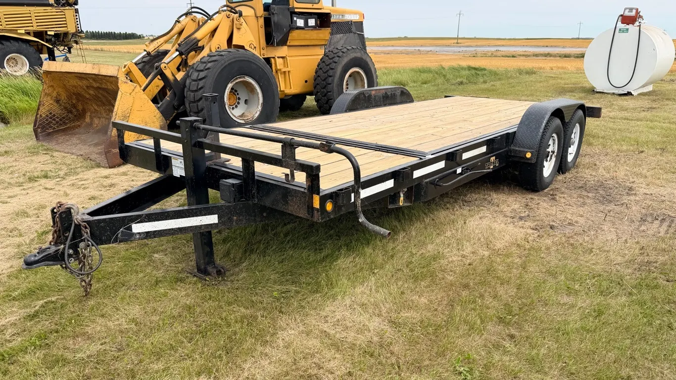 Tarnel 21' tandem axle tilt bed