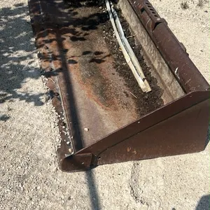 6’ Skid steer bucket