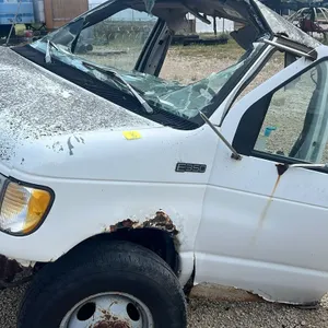 E 350 Cab and engine , Engine should be good, 1994 with 7.3 power stroke