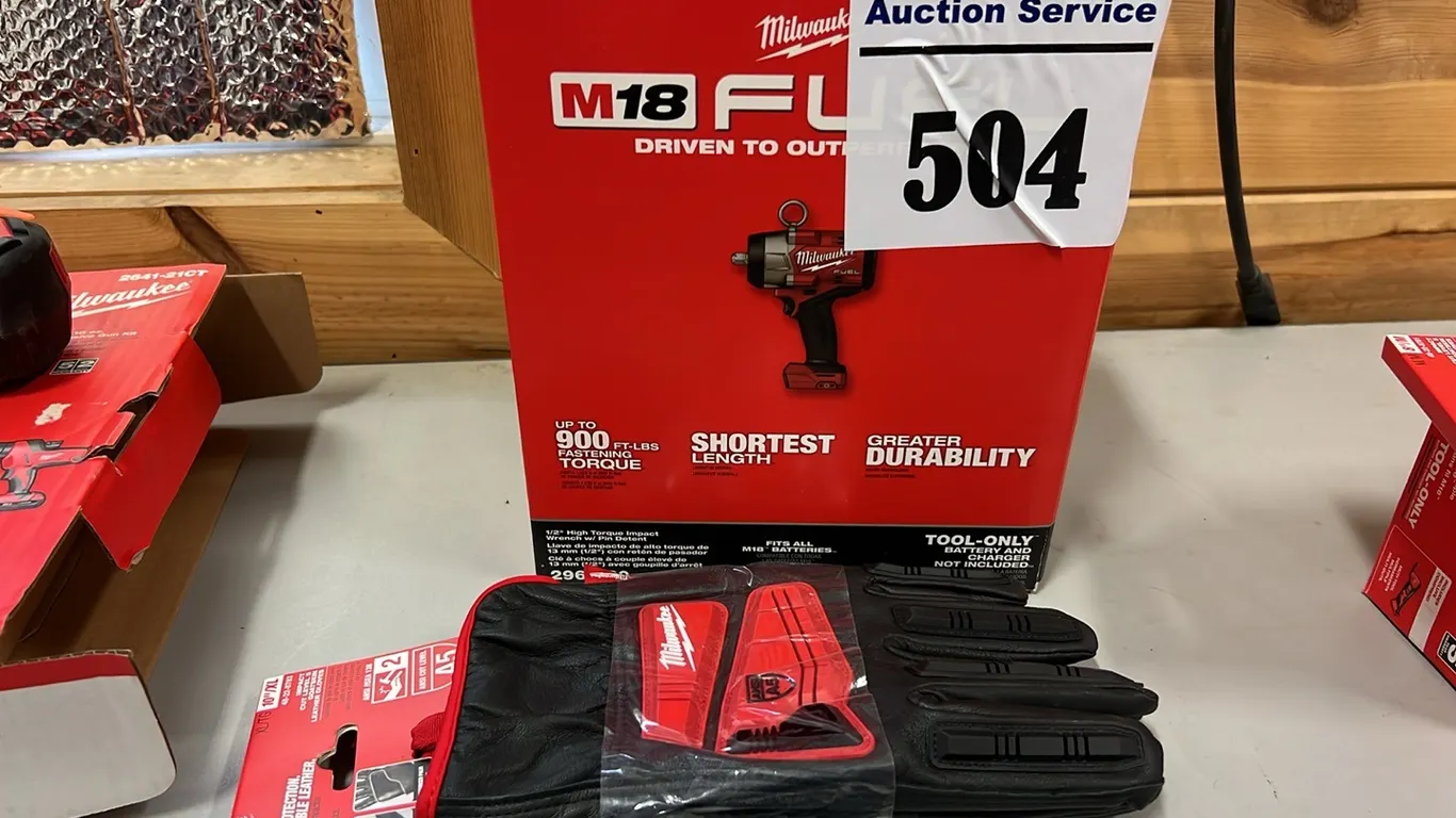 NEW/UNUSED MILWAUKEE M18 CORDLESS 1/2" HIGH TORQUE IMPACT WRENCH & SET OF NEW/UNUSED MILWAUKEE XL GLOVES