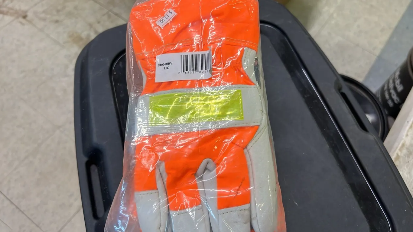 6 - NEW/UNUSED LARGE HIGH VIS LEATHER GLOVES