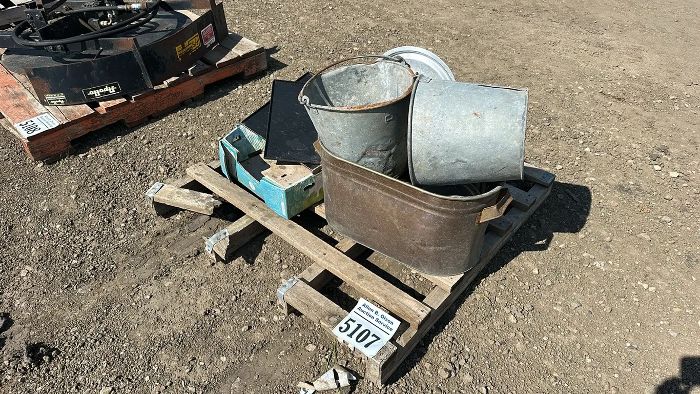 STEEL PLATES, STEEL BIN W/ LID AND SHIELDS