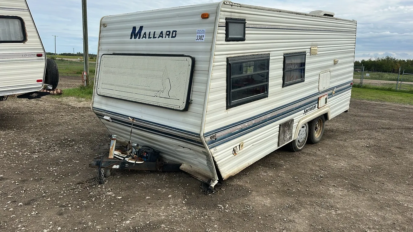 MALLARD BY SPRINTER HOLIDAY TRAILER s/n 4265160