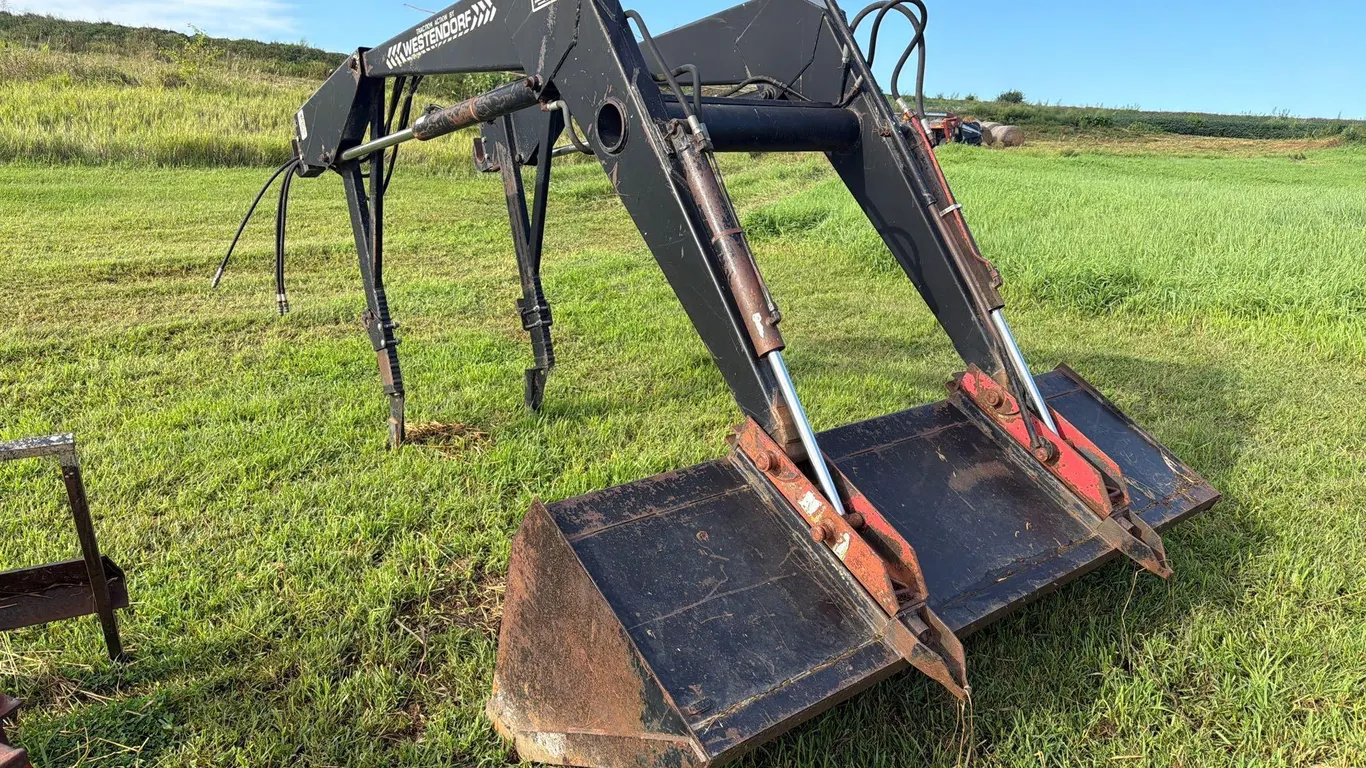 Westendorf TA28 Loader