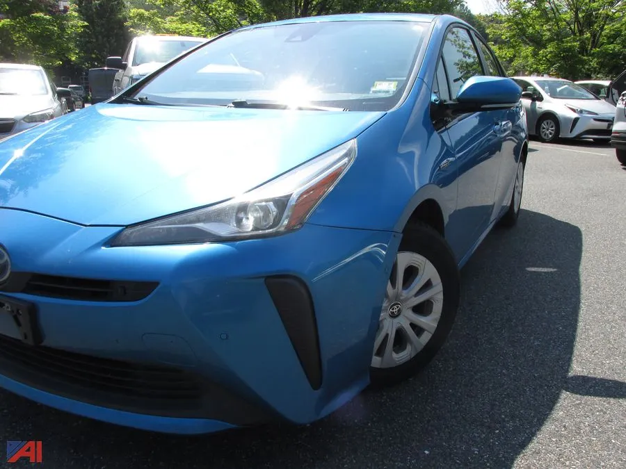 2019 Toyota Prius Hatchback