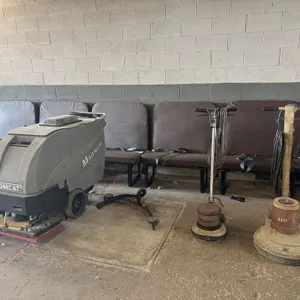 (3pc) Commercial Floor Cleaning Equipment