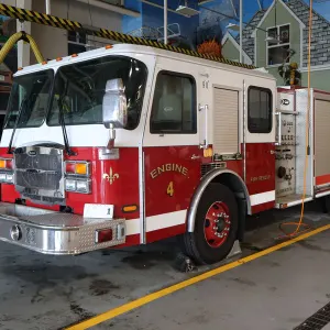 2004 E-ONE Truck Cab Over Engine