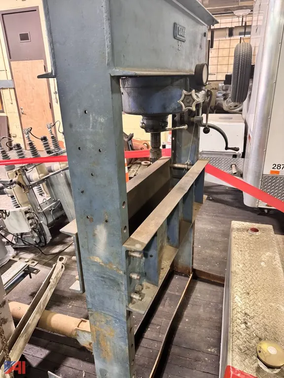 Dake 75 Ton Press