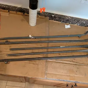 (5) Tire Mounting and Demounting Bars