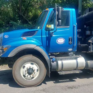 2018 International WorkStar 7500 Vac Truck