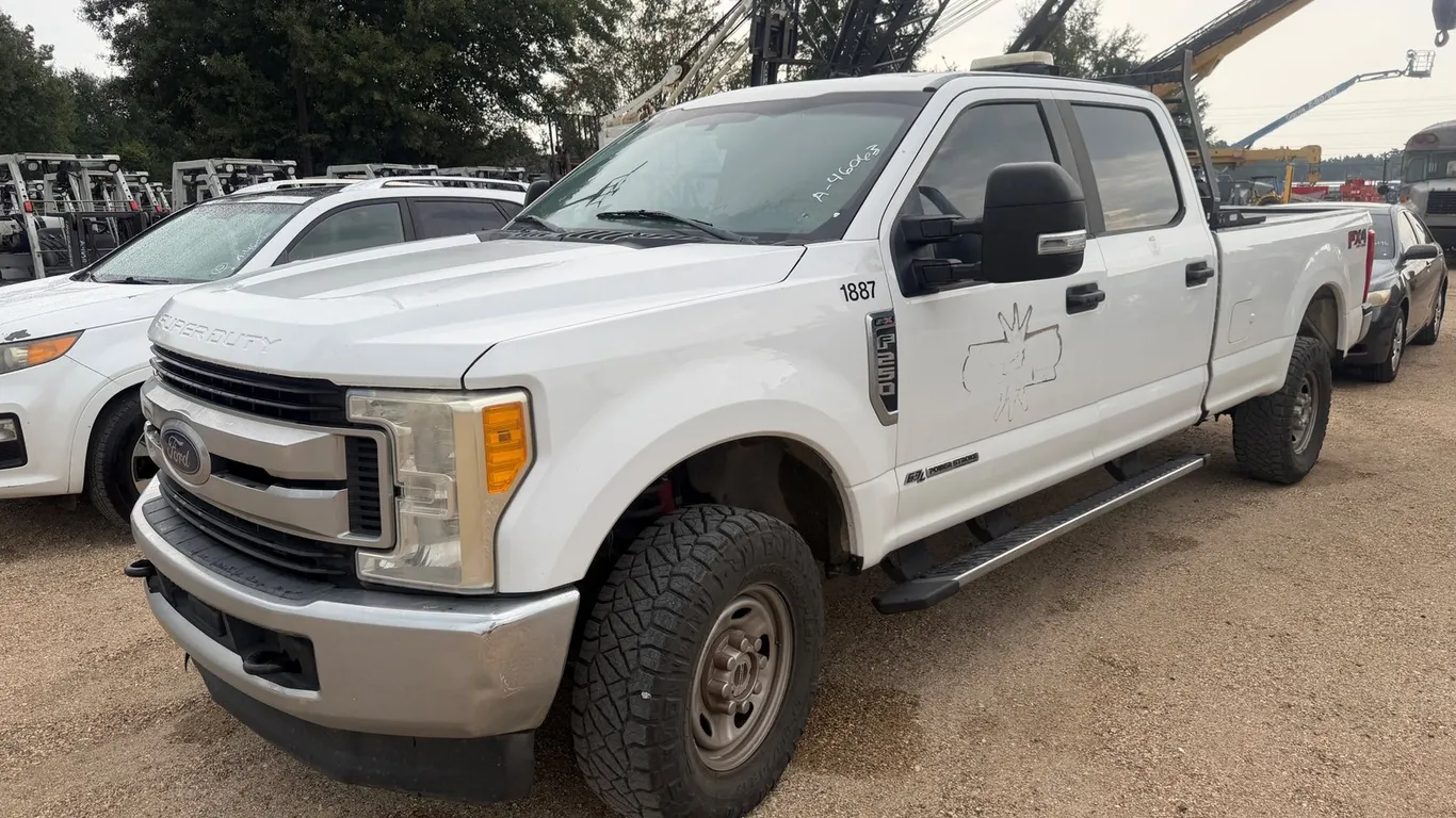 2017 FORD F250 PICKUP TRUCK